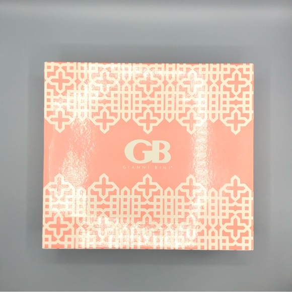 Gianni Bini Black Leather Moon Lite Ankle Boots, 7.5 - Picture 15 of 15